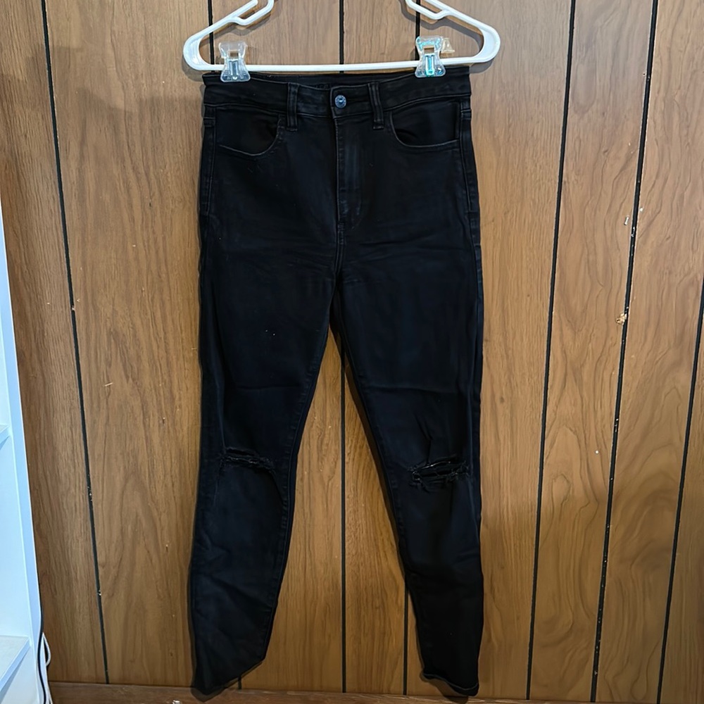 American Eagle Distressed Super High Rise Jeggings